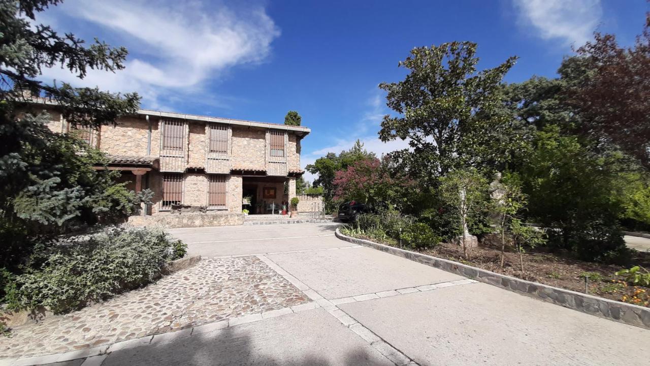 Casa Solis Monteprincipe Quarto em Acomodações Particulares Boadilla del Monte